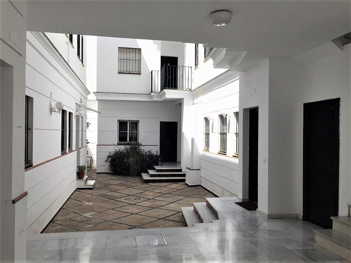 Luminoso Y Amplio Apartamento En El Centro Historico De Sevilla Luaran gambar